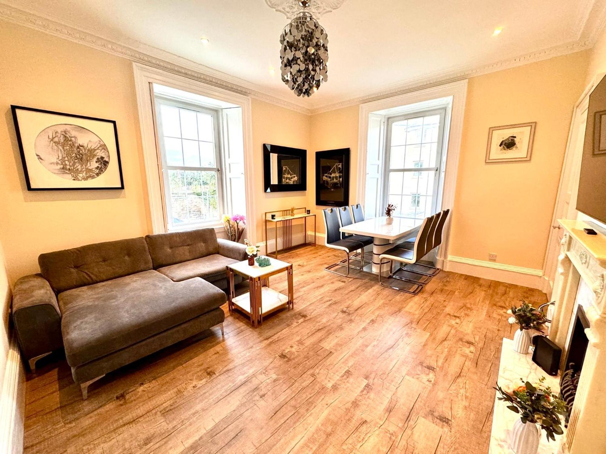 Georgian Luxury Apartment - Superfast Wifi - Parking Available Единбург Екстериор снимка