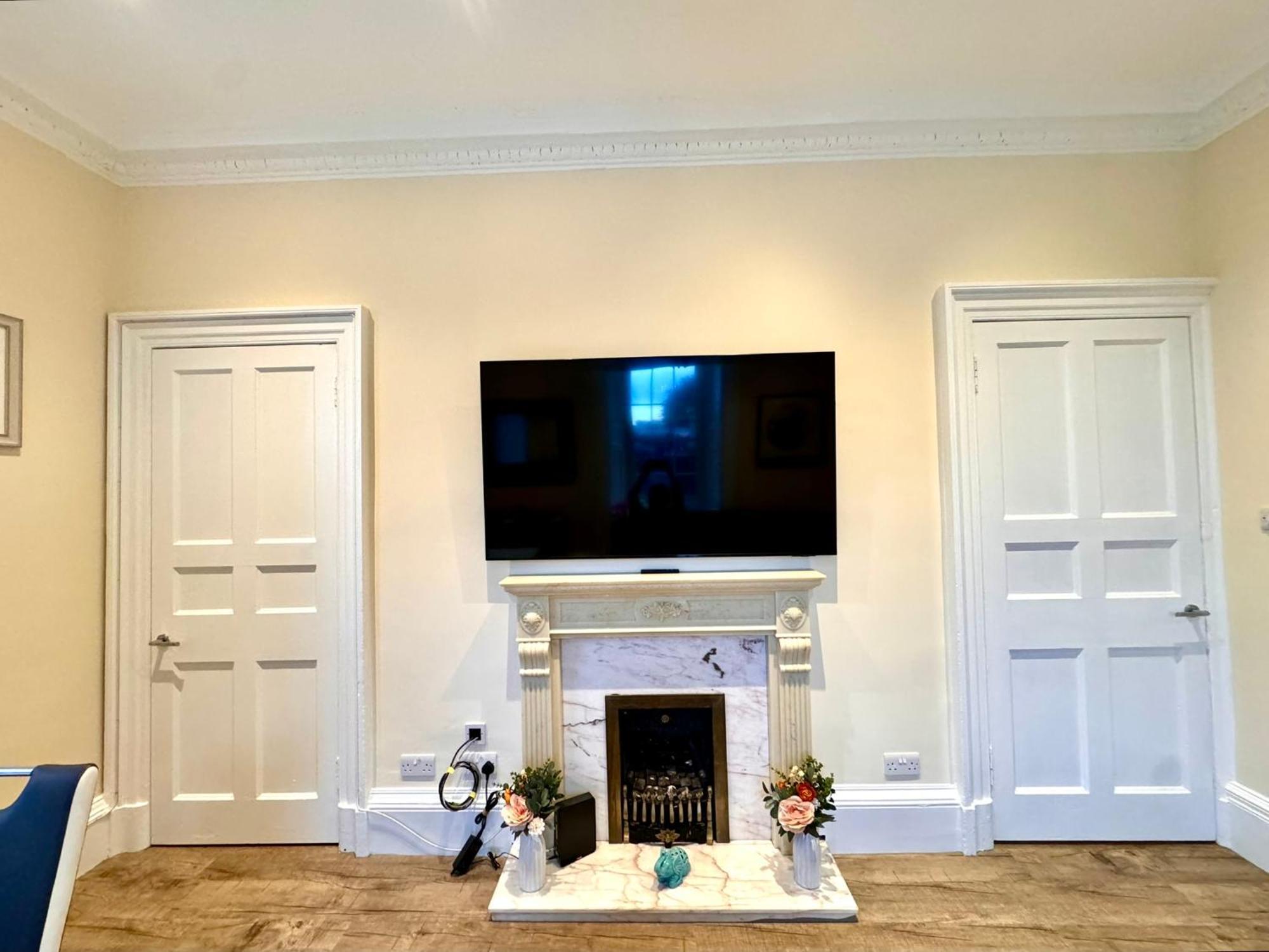 Georgian Luxury Apartment - Superfast Wifi - Parking Available Единбург Екстериор снимка